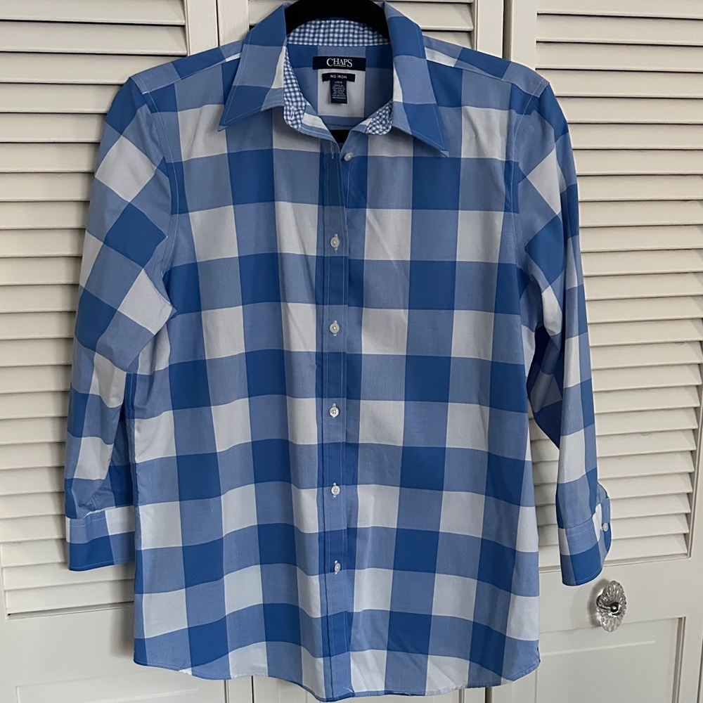 CHAPS ladies LG no iron button down blouse